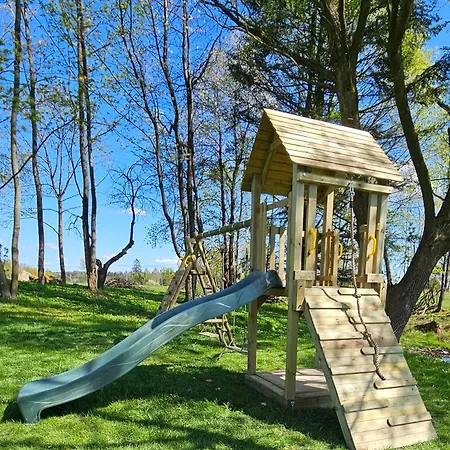 Holiday home Vilanovka - Z Prywatna Balia Przy Stawie I Lesie Wilanowo (Kartuzy)