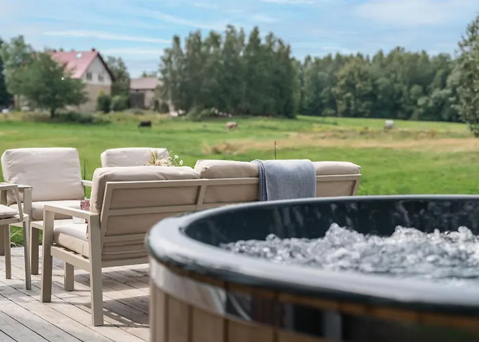 Vilanovka - Z Prywatna Balia Przy Stawie I Lesie בית נופש *