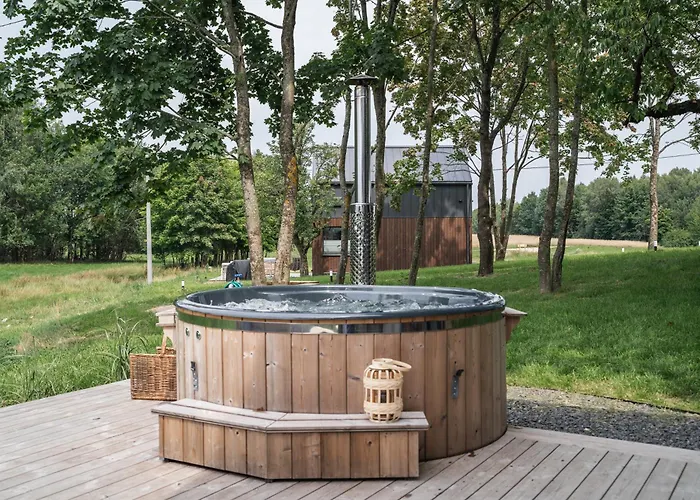 Casa vacanze Vilanovka - Z Prywatna Balia Przy Stawie I Lesie *