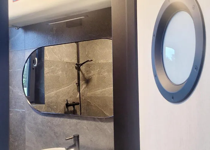 בית נופש Vilanovka - Z Prywatna Balia Przy Stawie I Lesie Wilanowo (Kartuzy)