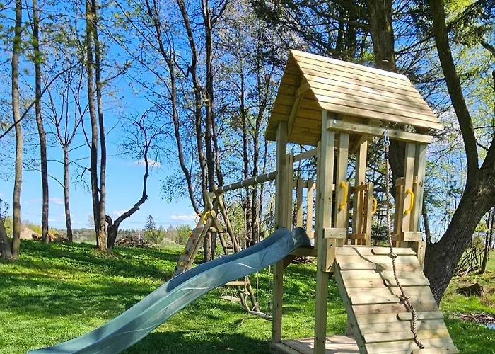 בית נופש Vilanovka - Z Prywatna Balia Przy Stawie I Lesie Wilanowo (Kartuzy)